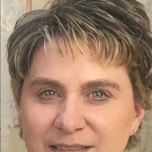 Meet your Posher, Teresa